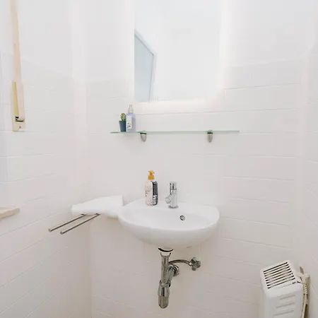 Apartment Tiny House Im Kreuzviertel, 49qm, Hinterhof